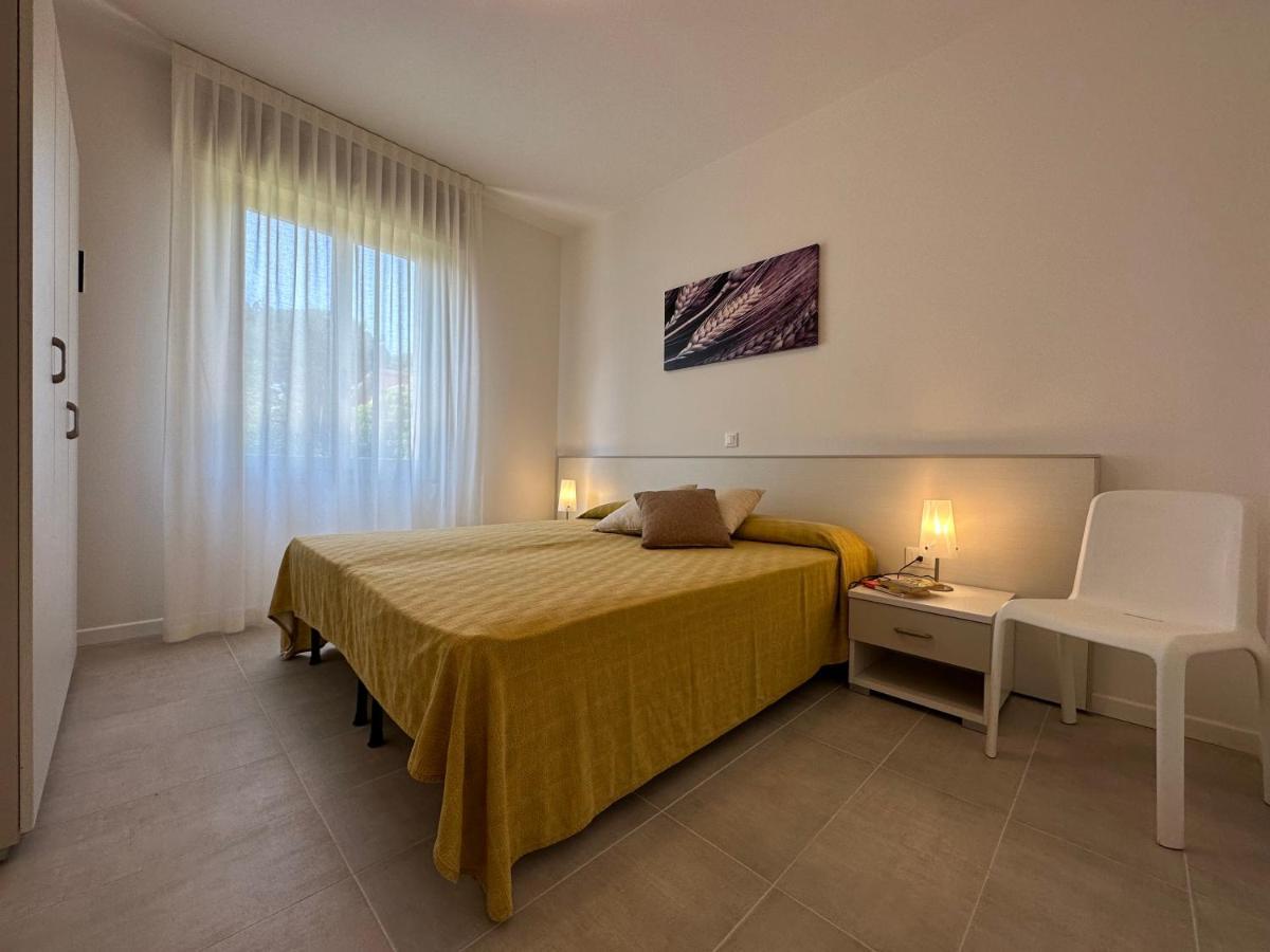 Villa Tre Pini Lignano Sabbiadoro Esterno foto
